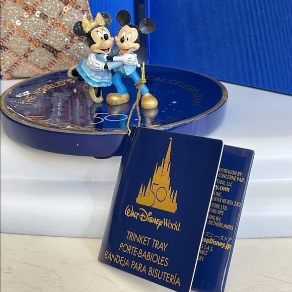 Mickey & Minnie Mouse Trinket Tray - Walt Disney World 50th Anniversary - Picture 3 of 13